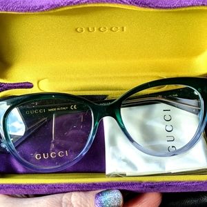 Gucci Eyeglasses style gg0373o